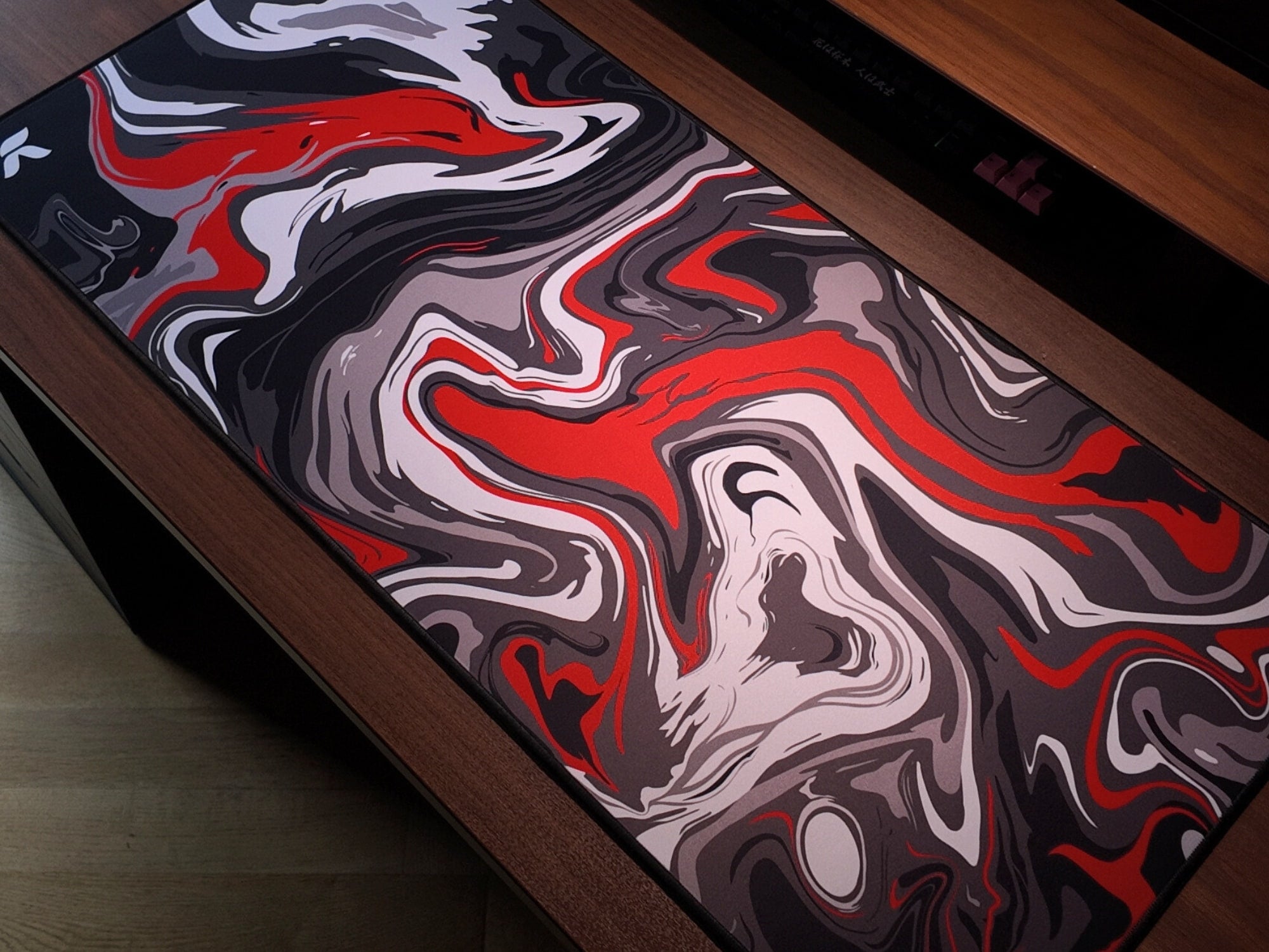 LIQUID RED